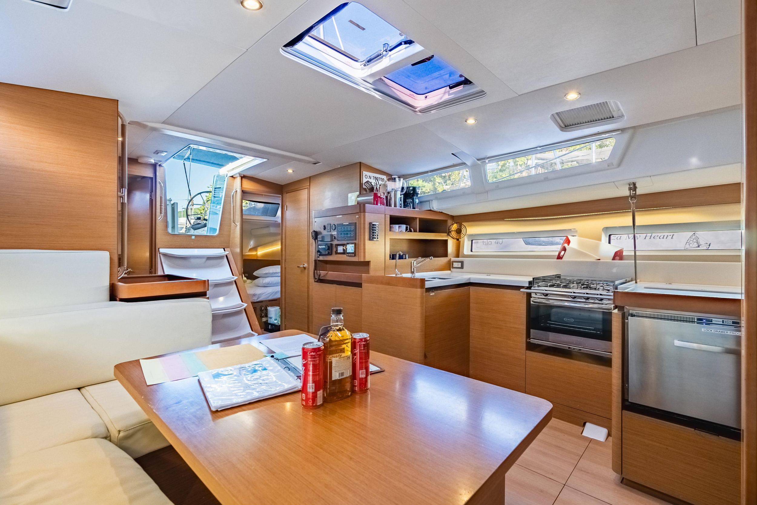 Sun Odyssey 490 - 4 + 1 cab. — photo 27