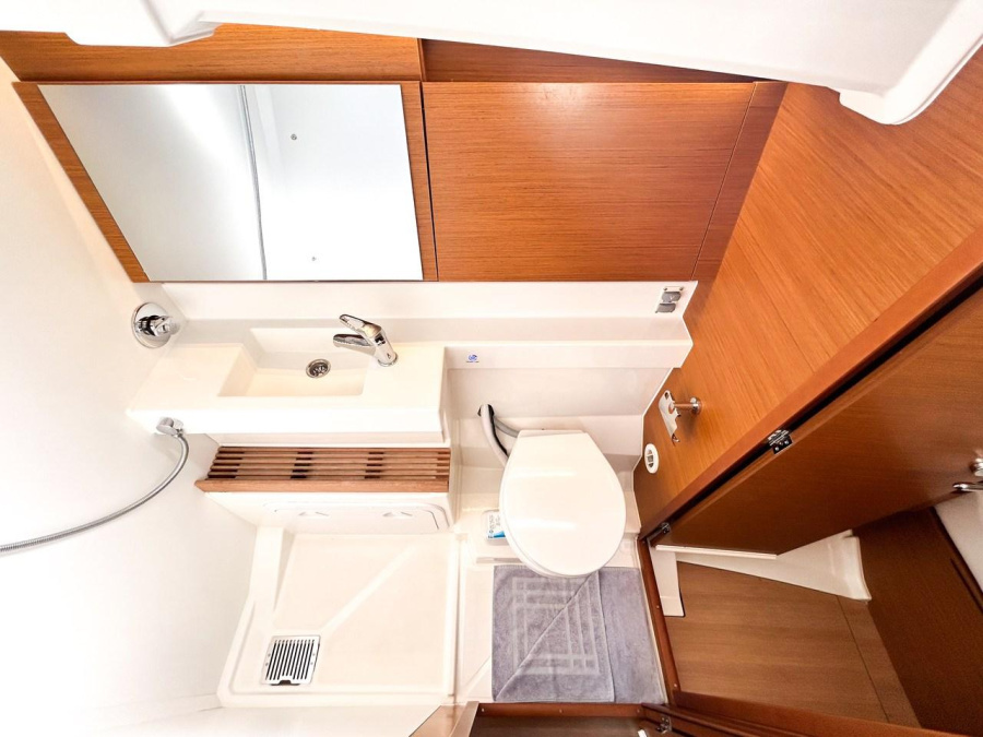 Sun Odyssey 490 - 4 + 1 cab. — photo 4