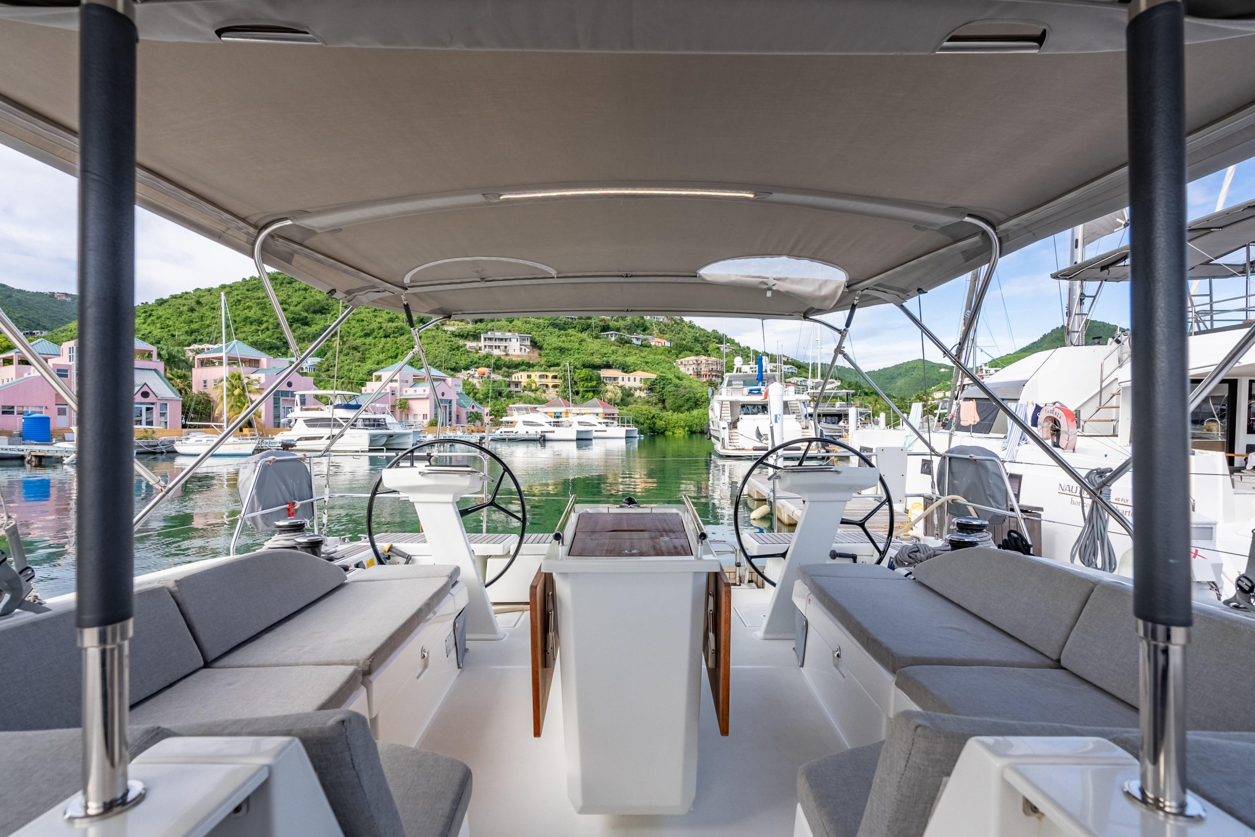 Oceanis 51.1 — photo 16