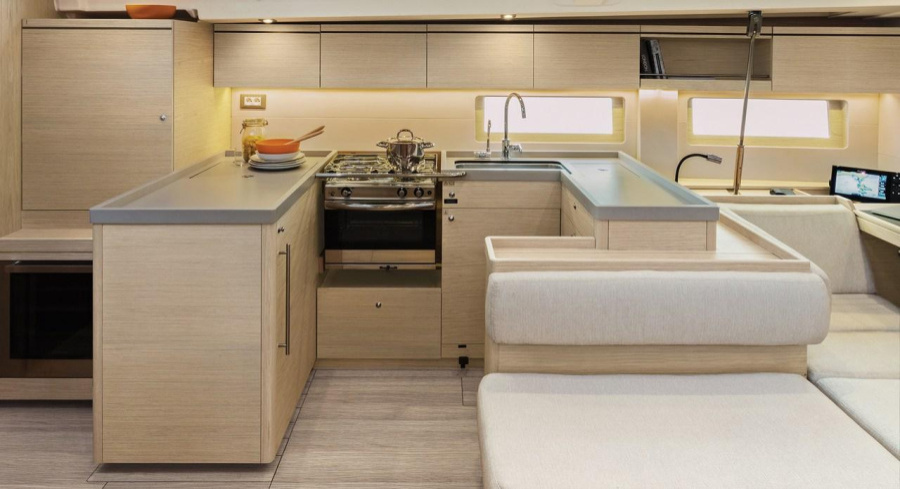 Oceanis 51.1 — photo 22