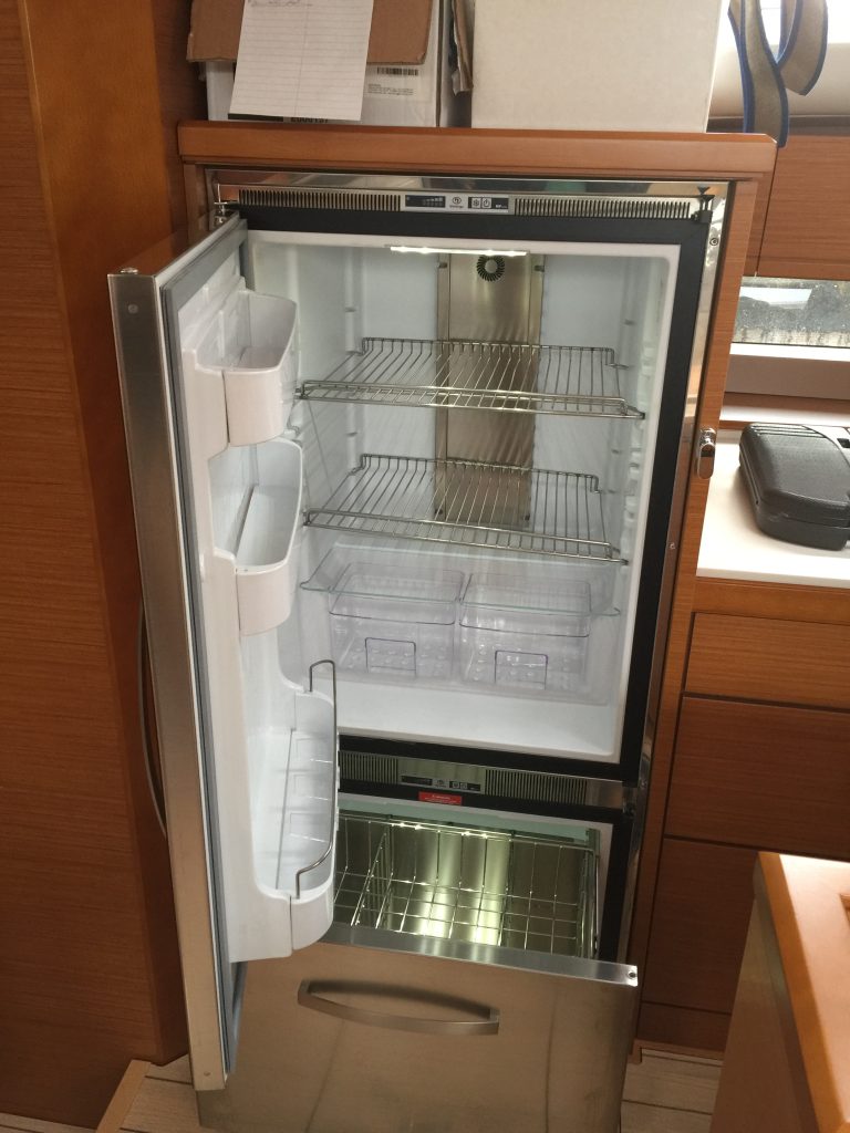 Jeanneau 54 - 3 cab. — photo 19