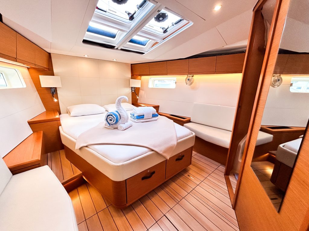 Jeanneau 54 - 3 cab. — photo 21