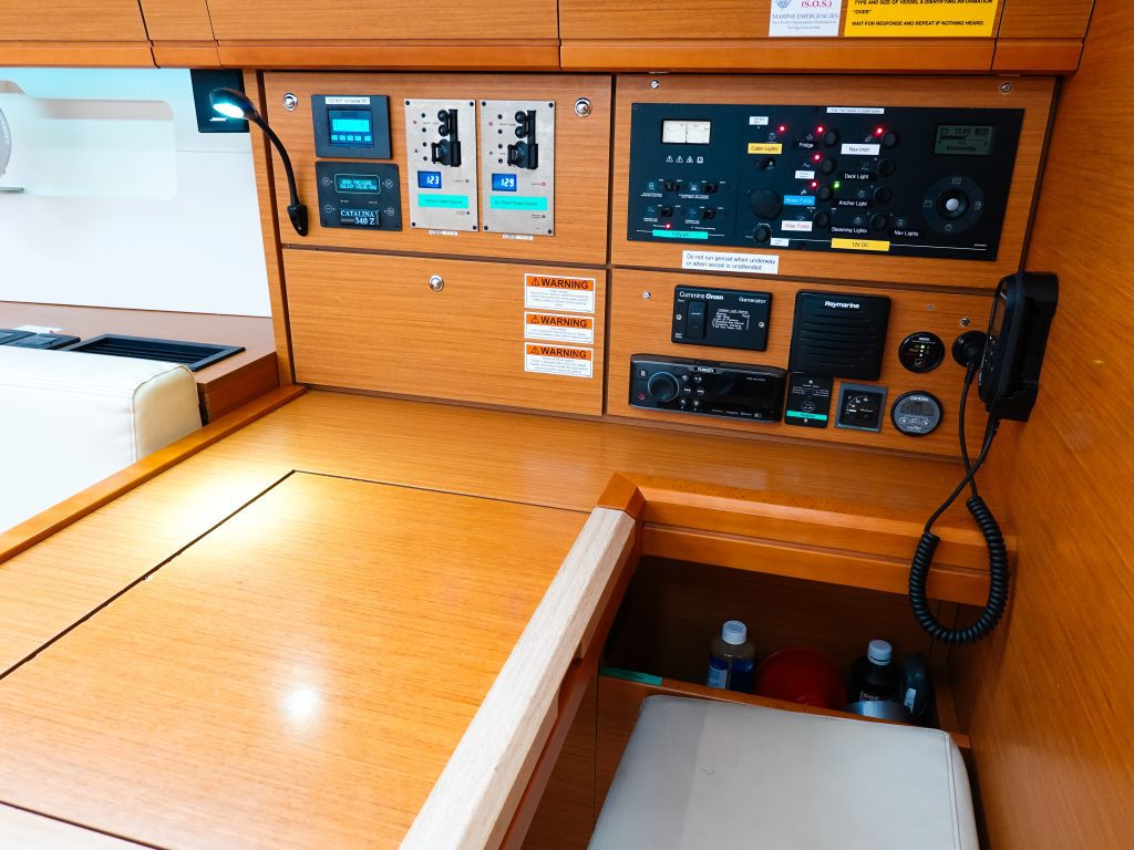 Jeanneau 54 - 3 cab. — photo 26