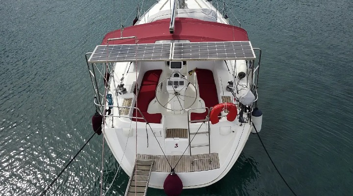 Oceanis Clipper 393 — photo 3