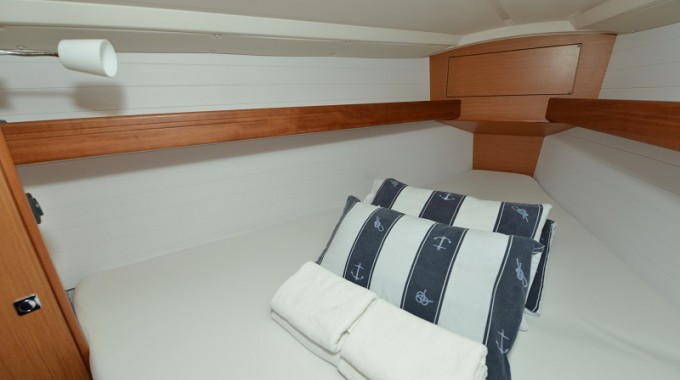 Bavaria Cruiser 33 — photo 8