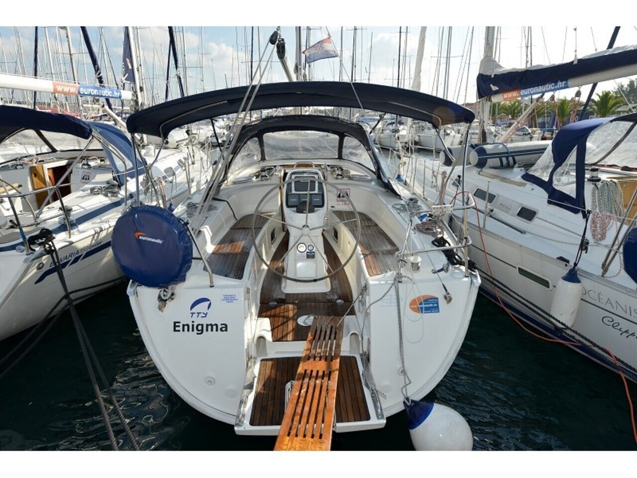 Bavaria 38 Cruiser — photo 3