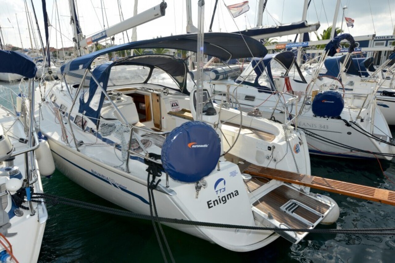 Bavaria 38 Cruiser — photo 5