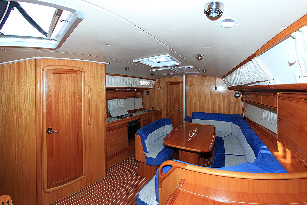 Bavaria 40 Cruiser — photo 5