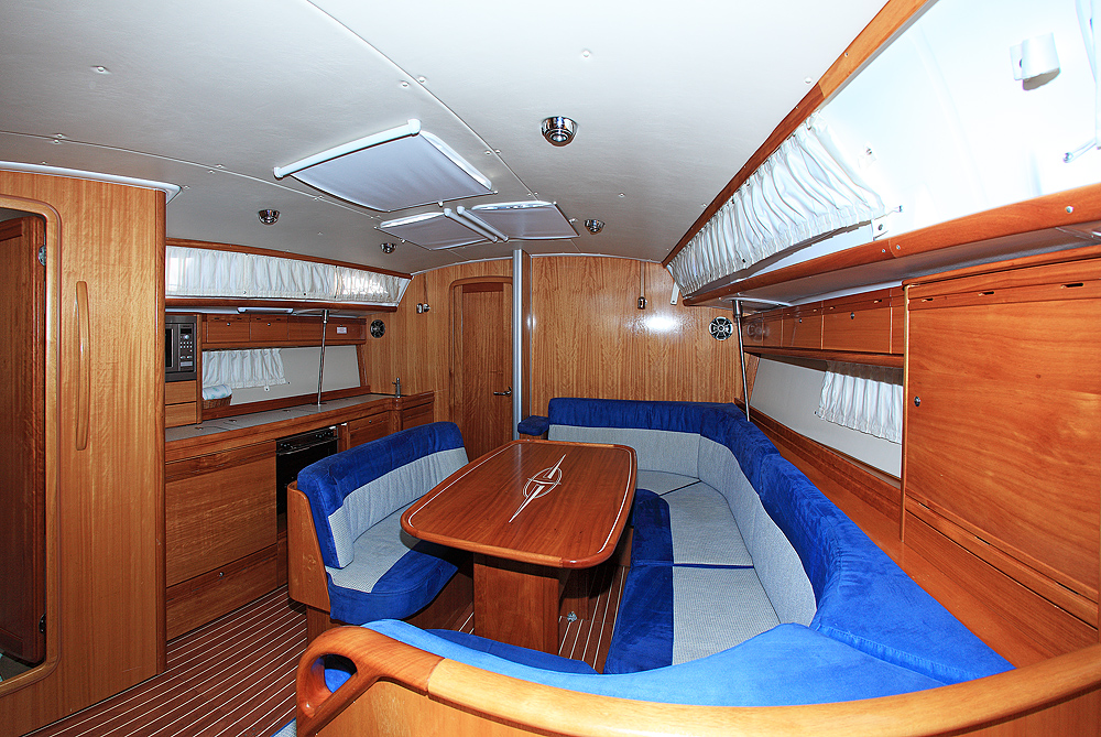 Bavaria 40 Cruiser — photo 6