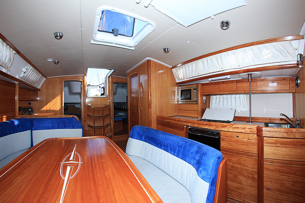 Bavaria 40 Cruiser — photo 7