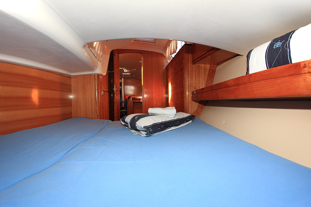 Bavaria 40 Cruiser — photo 14