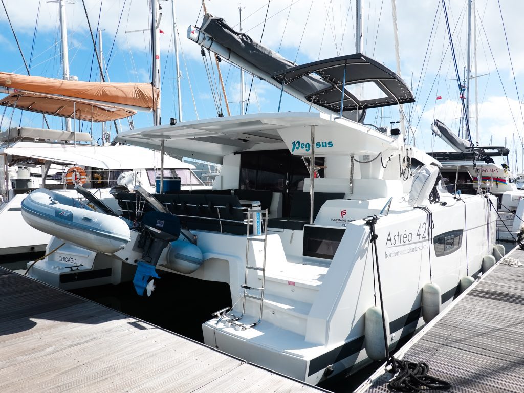 Fountaine Pajot Astrea 42 - 3 + 1 cab. — photo 1