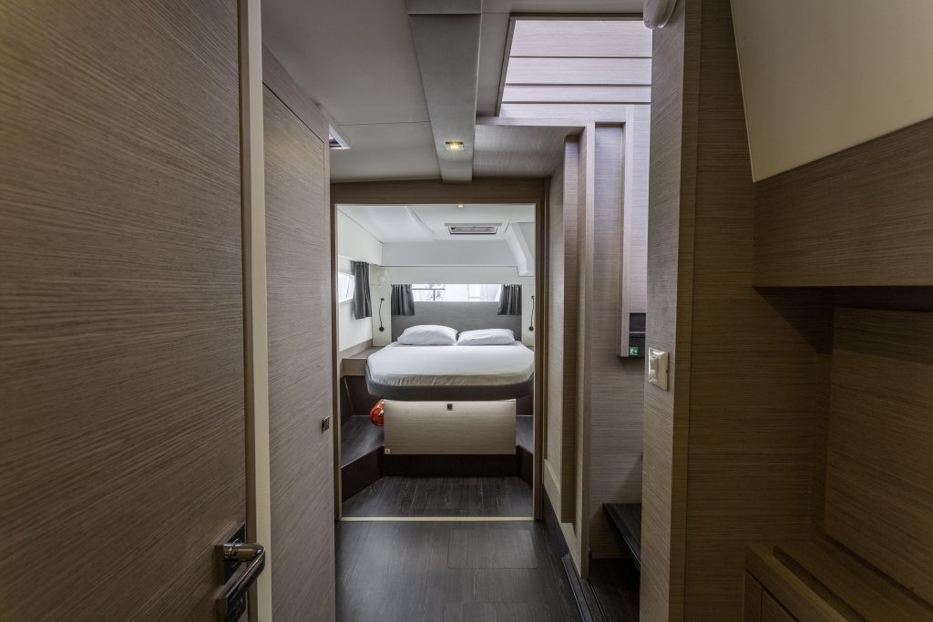 Fountaine Pajot Astrea 42 - 3 + 1 cab. — photo 22