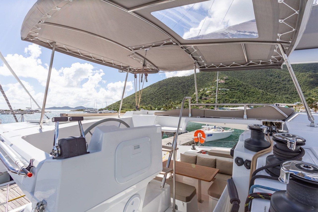 Fountaine Pajot Astrea 42 — photo 7