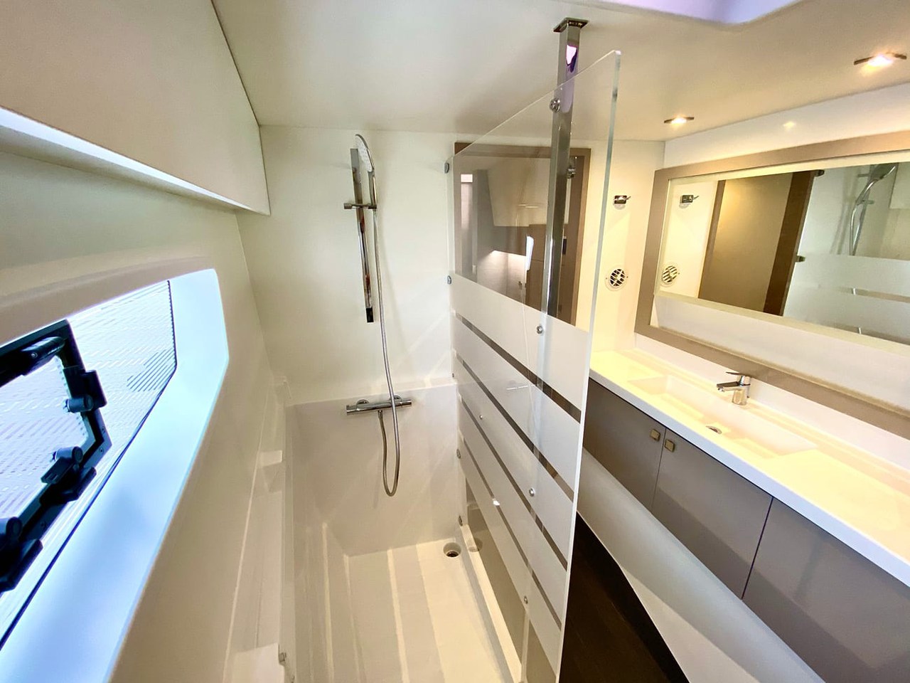 Fountaine Pajot Astrea 42 — photo 23