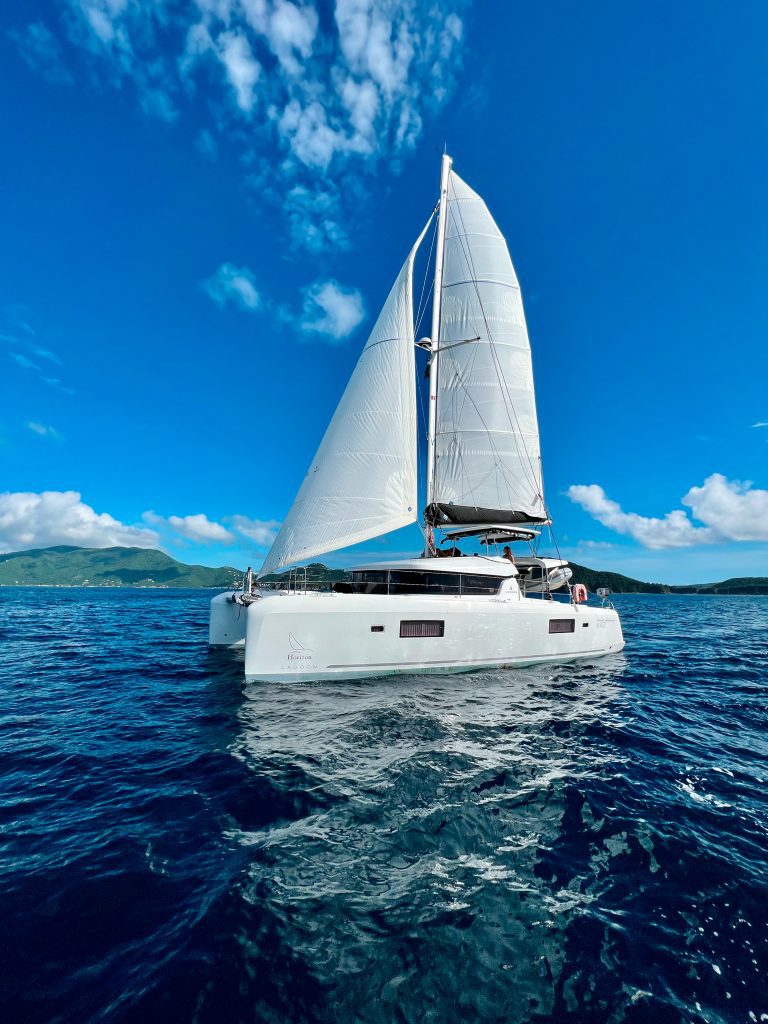 Lagoon 42 OW - 3 + 1 cab. — photo 10