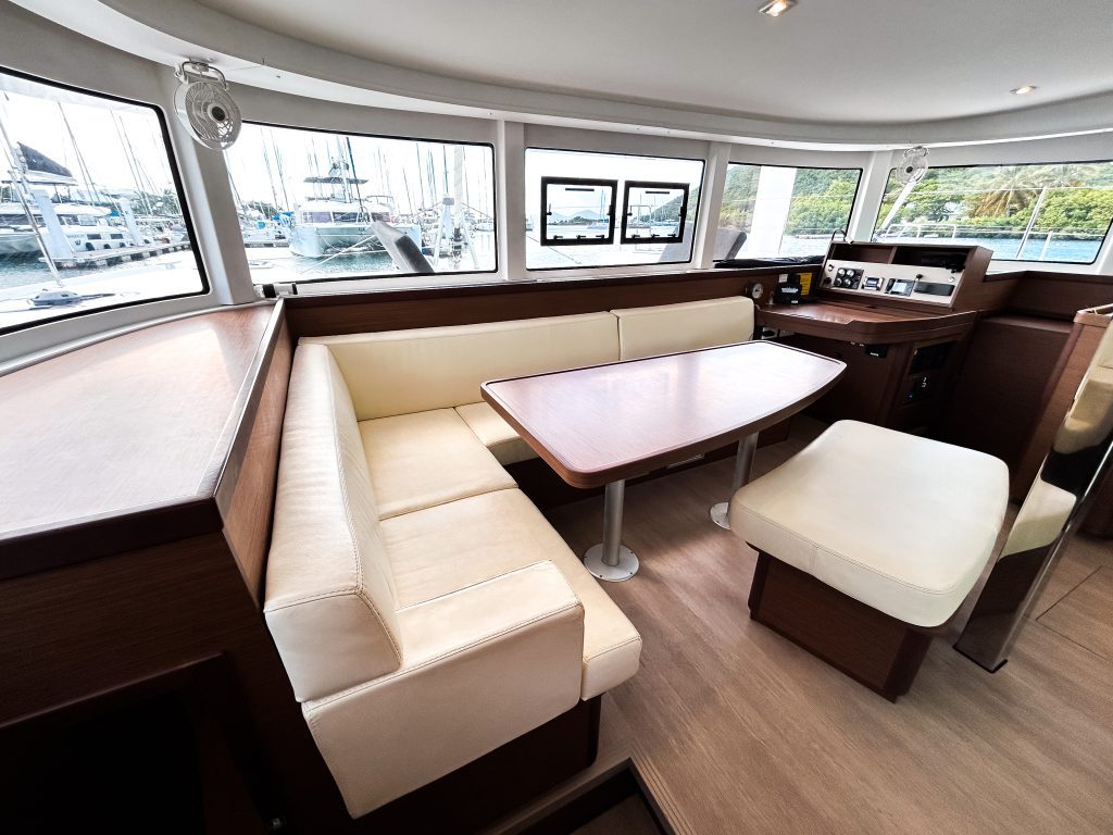Lagoon 42 OW - 3 + 1 cab. — photo 15