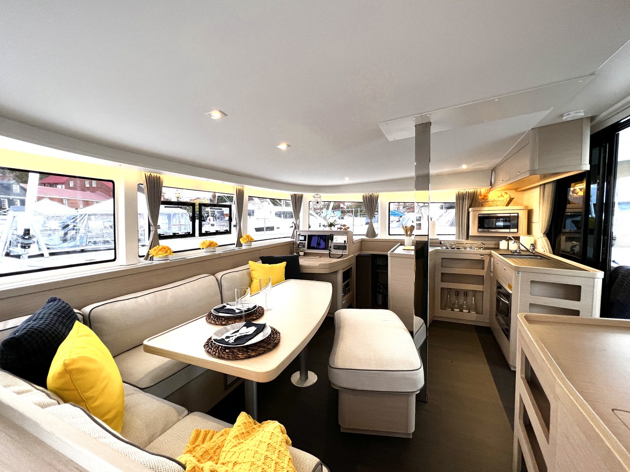 Lagoon 42 OW — photo 13