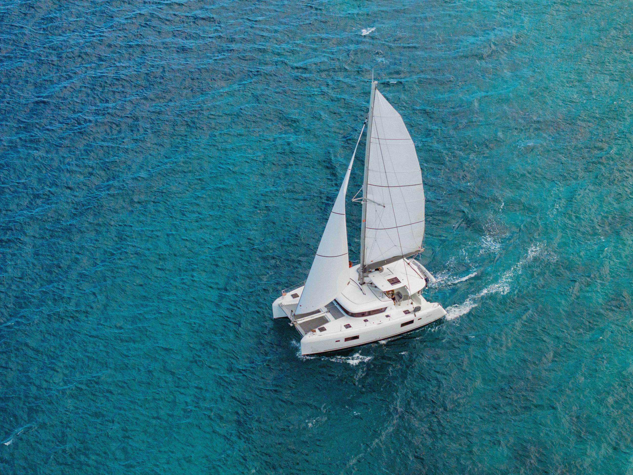 Lagoon 42 - 4 + 1 cab. — photo 6