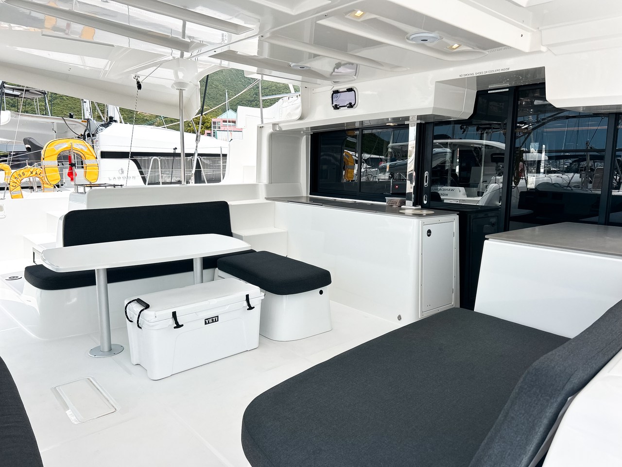 Lagoon 46 - 4 + 1 cab. — photo 16
