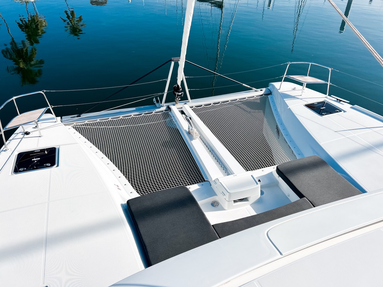 Lagoon 46 - 4 + 1 cab. — photo 4