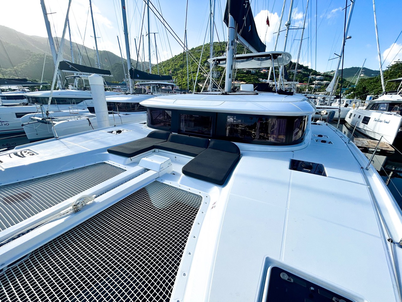 Lagoon 46 - 4 + 1 cab. — photo 5
