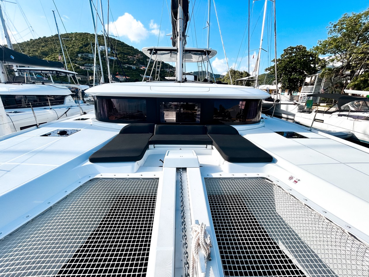 Lagoon 46 - 4 + 1 cab. — photo 6