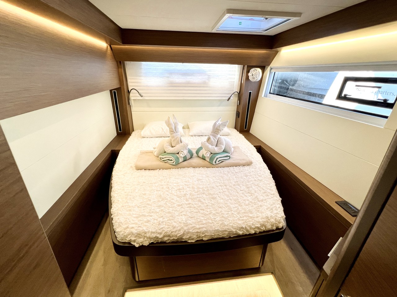 Lagoon 50 - 6 + 1 cab. — photo 19