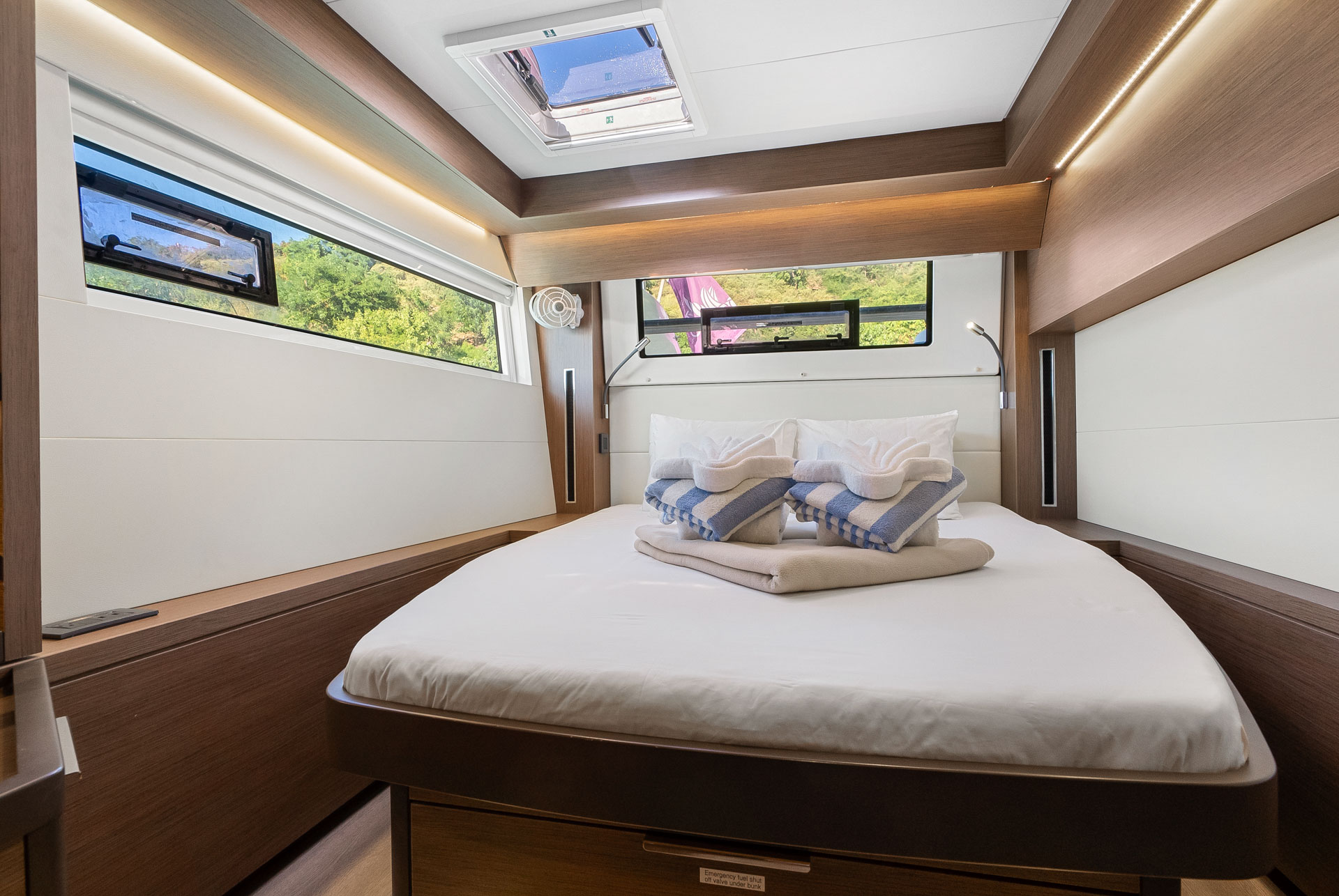 Lagoon 50 - 6 + 1 cab. — photo 22