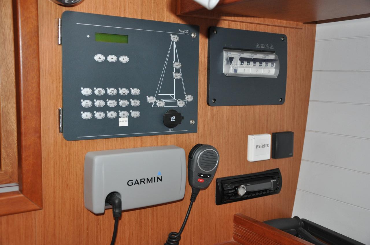 Bavaria Cruiser 40 — photo 10