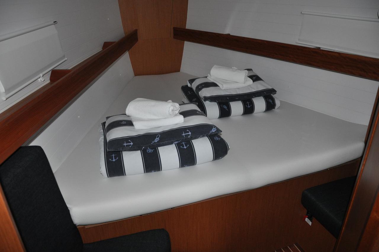 Bavaria Cruiser 40 — photo 14