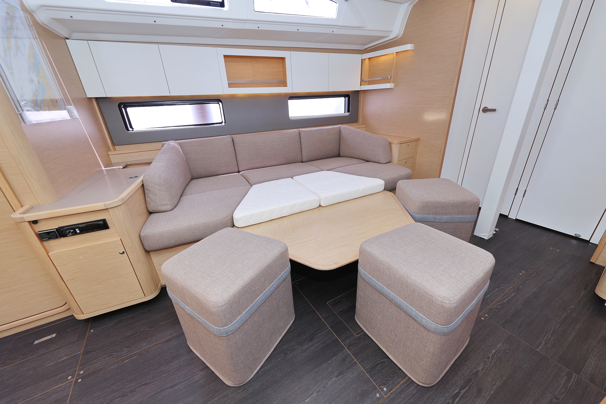 Dufour 44 - 4 cab — photo 34