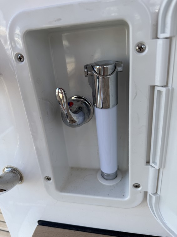 Bavaria C46 - 4 cab. — photo 4