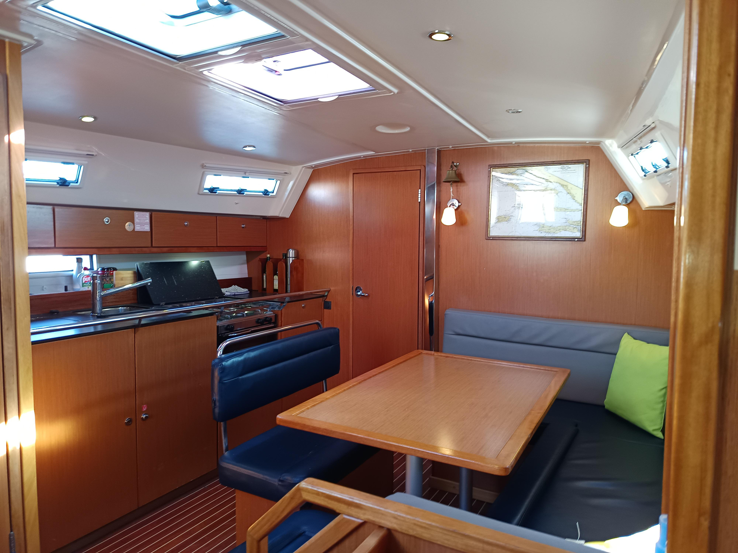 Bavaria Cruiser 40 S — photo 15