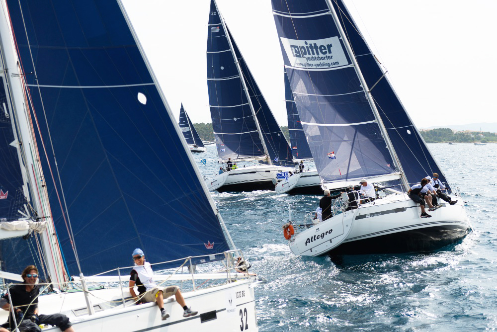 Bavaria Cruiser 40 S — photo 1