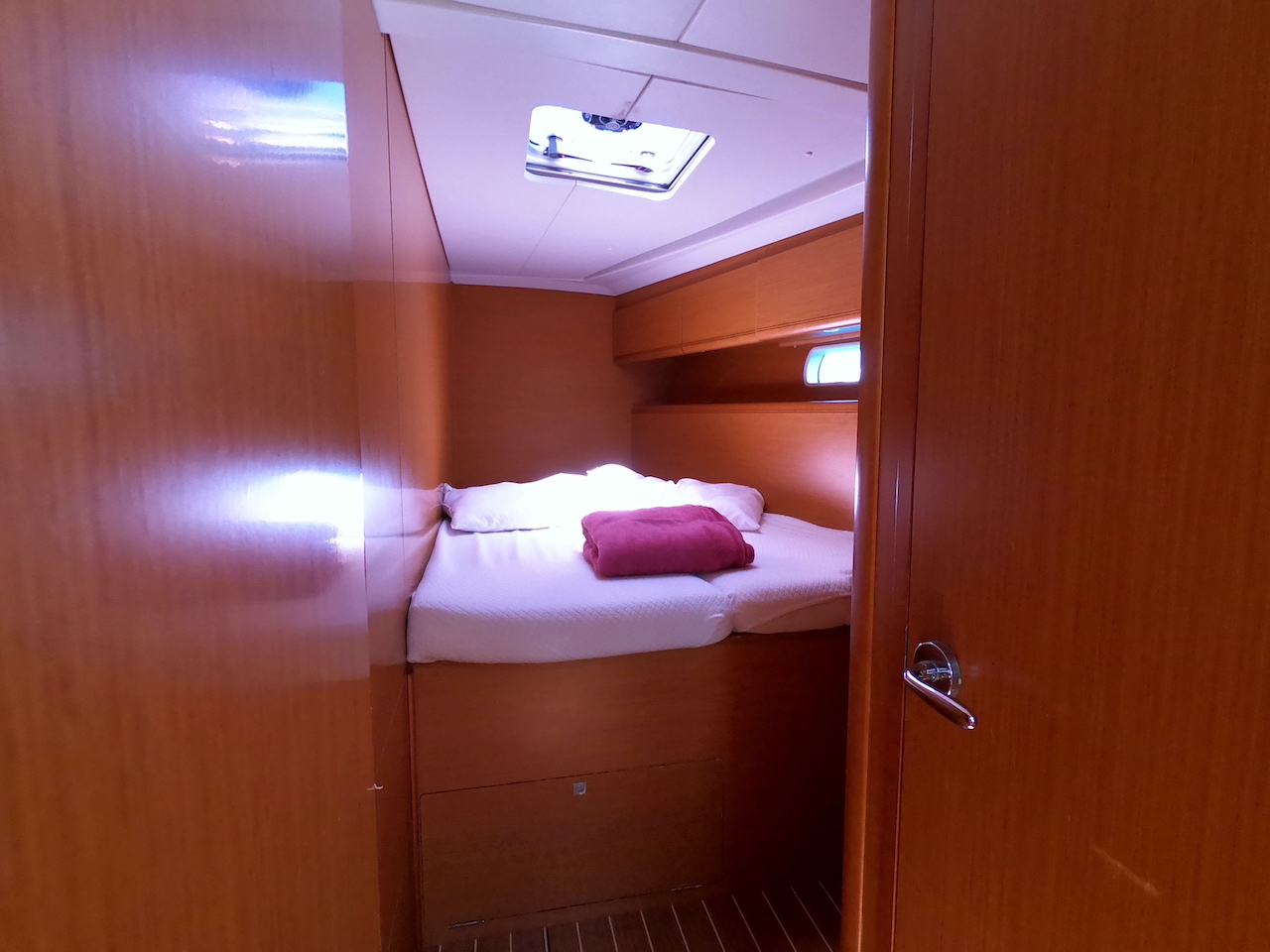 Jeanneau 53 - 5 + 1 cab. — photo 5