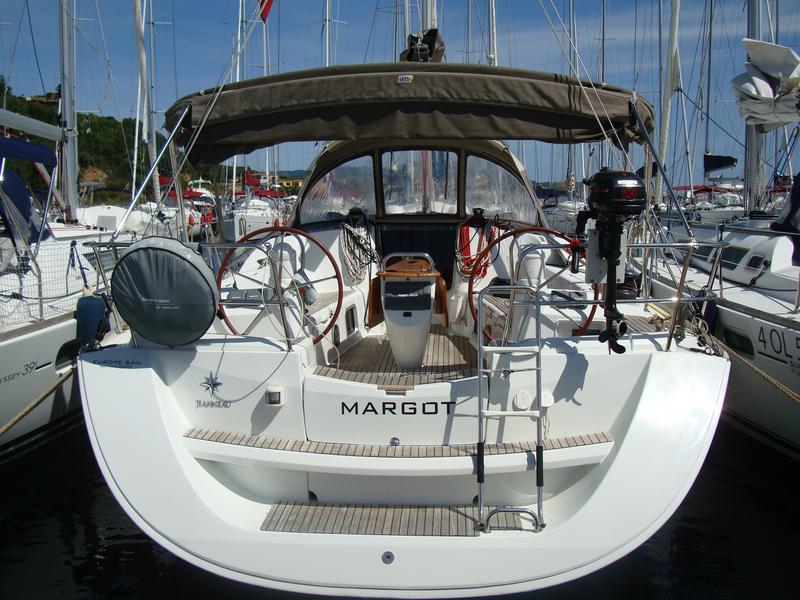 Sun Odyssey 42i Performance — photo 1
