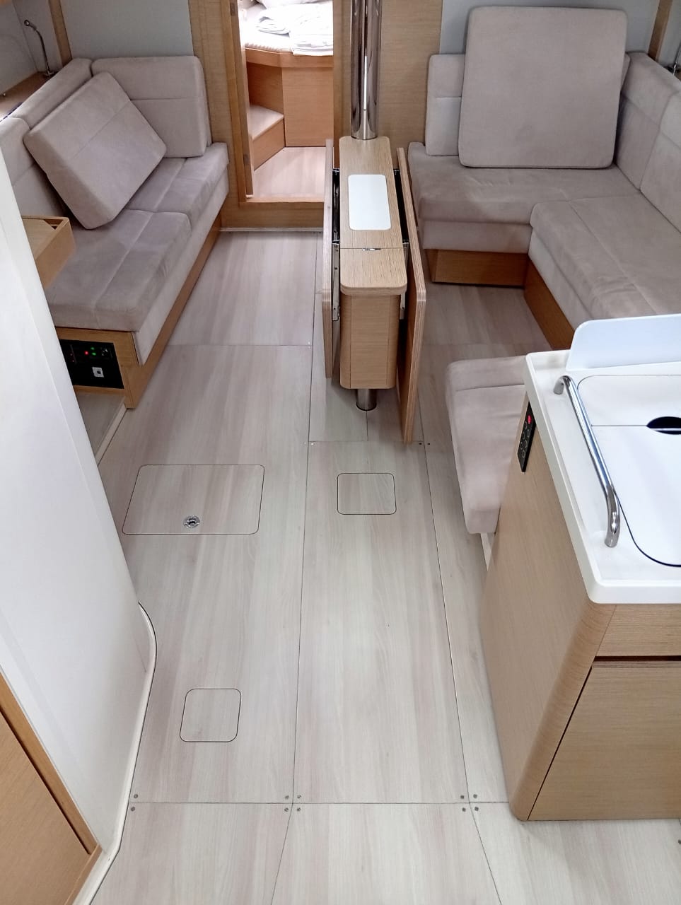 Hanse 418 - 3 cab. — photo 25