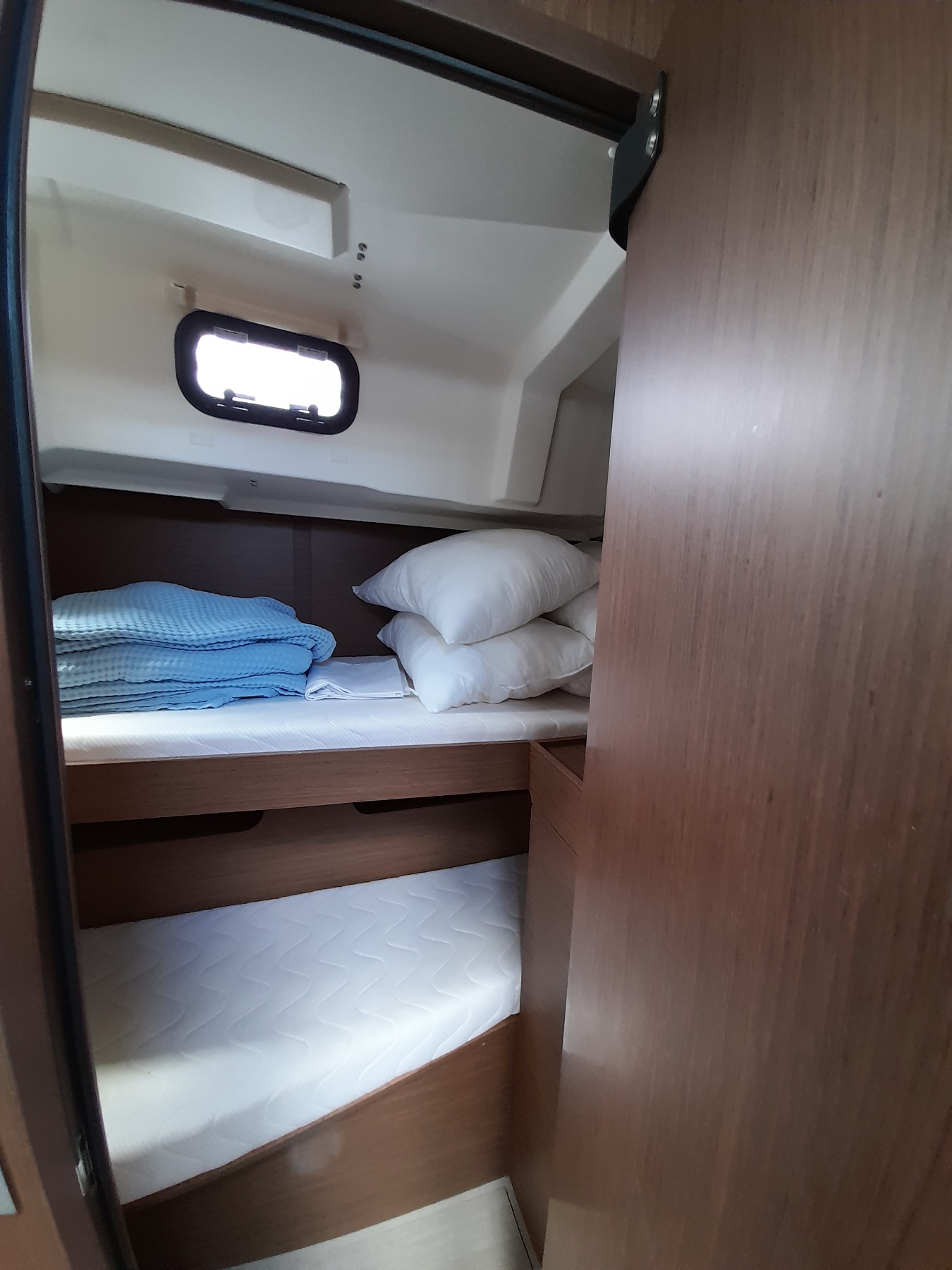 Oceanis 46.1 — photo 12