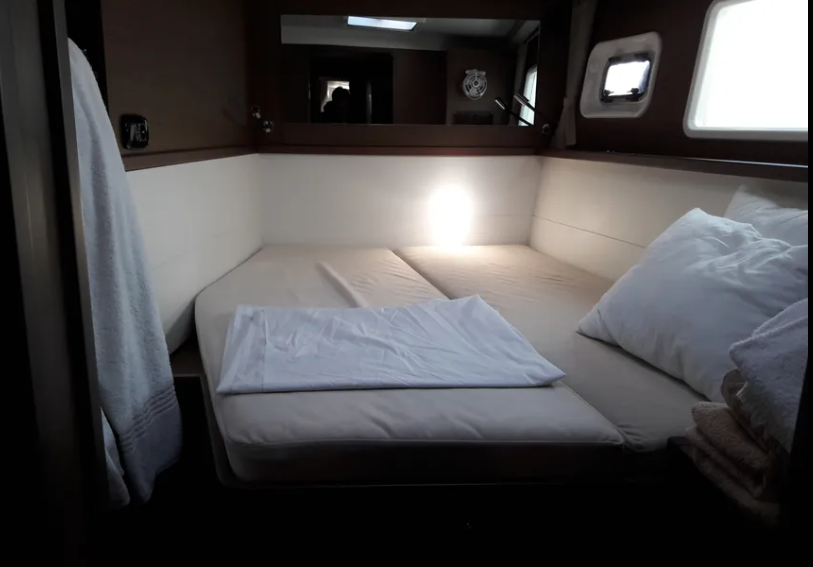 Lagoon 450 F - 4 + 2 cab. — photo 10