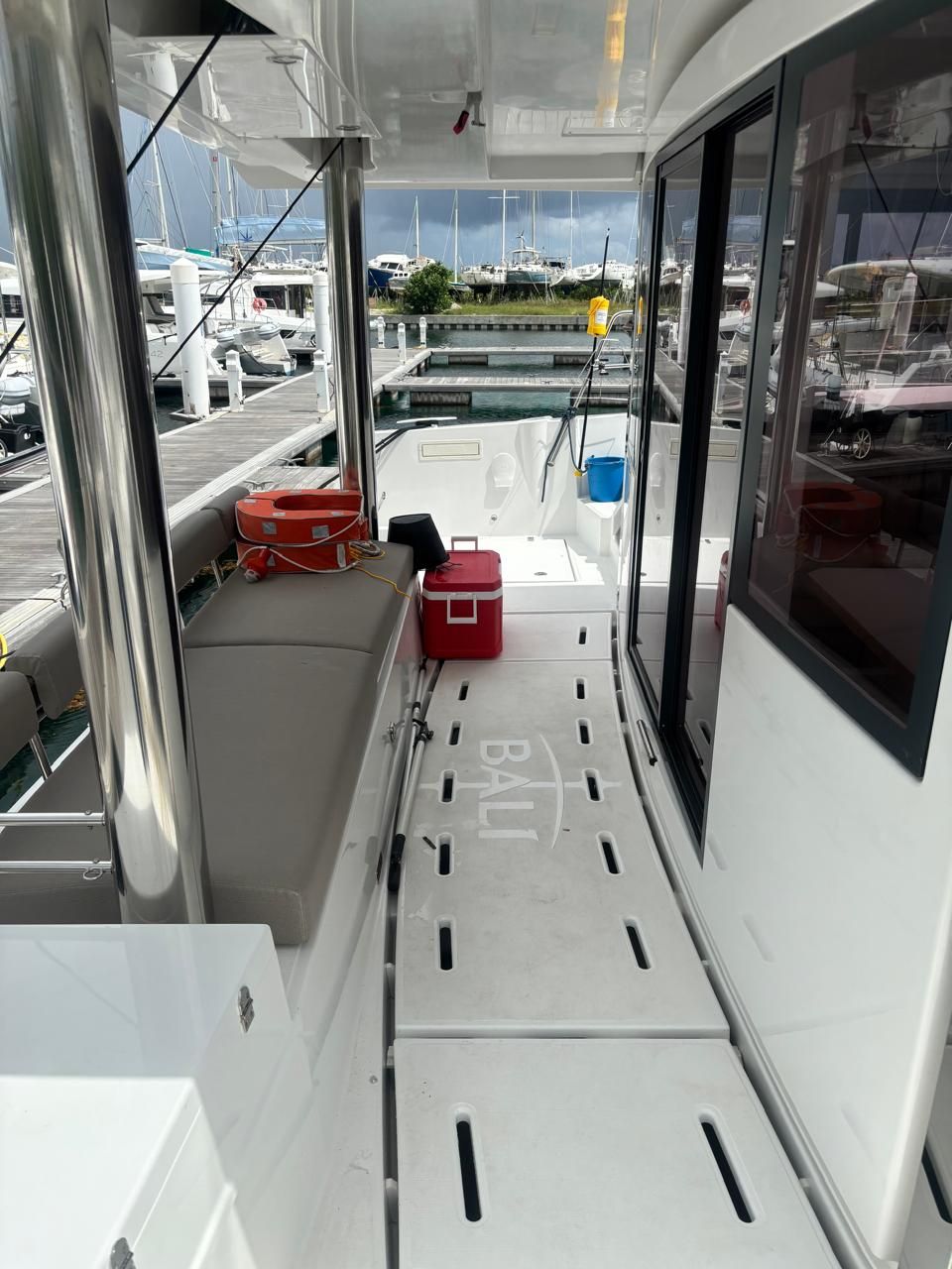 Bali 4.8 - 5 cab. — photo 5
