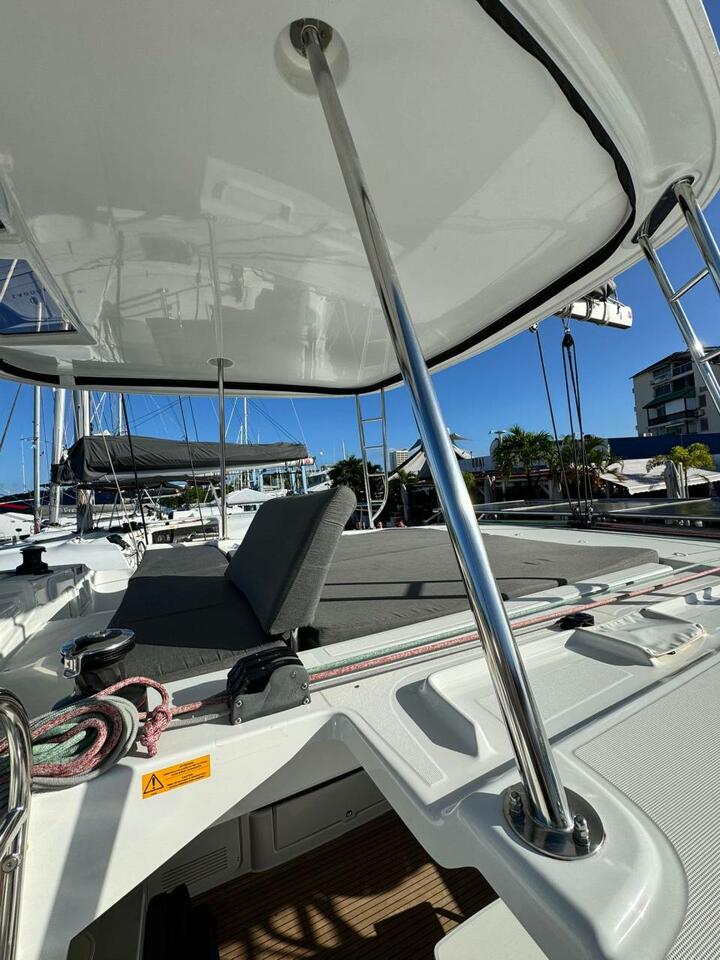 Lagoon 42 - 4 + 2 cab. — photo 3