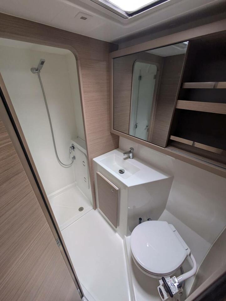 Lagoon 42 - 4 + 2 cab. — photo 7