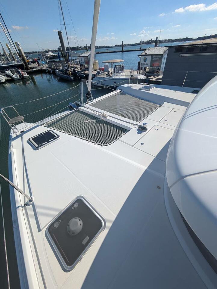 Lagoon 42 - 4 + 2 cab. — photo 4