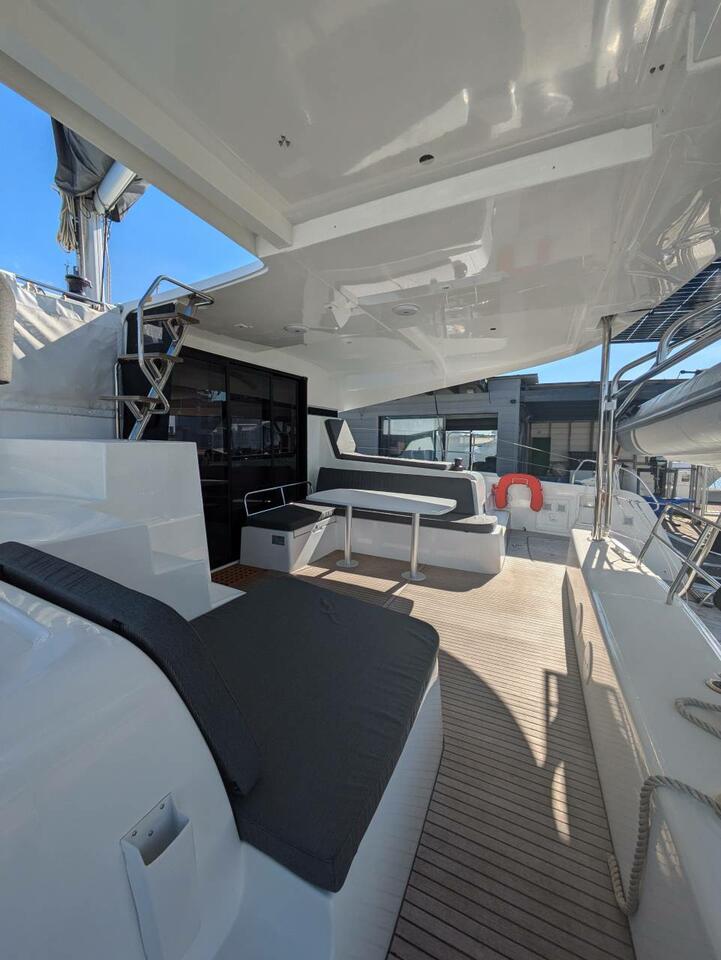 Lagoon 42 - 4 + 2 cab. — photo 5
