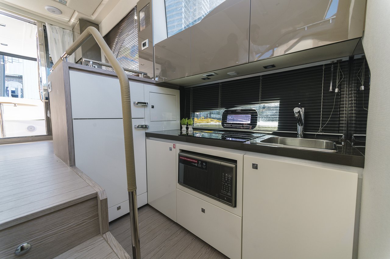 Sessa Fly 42 - 2 cab. — photo 10