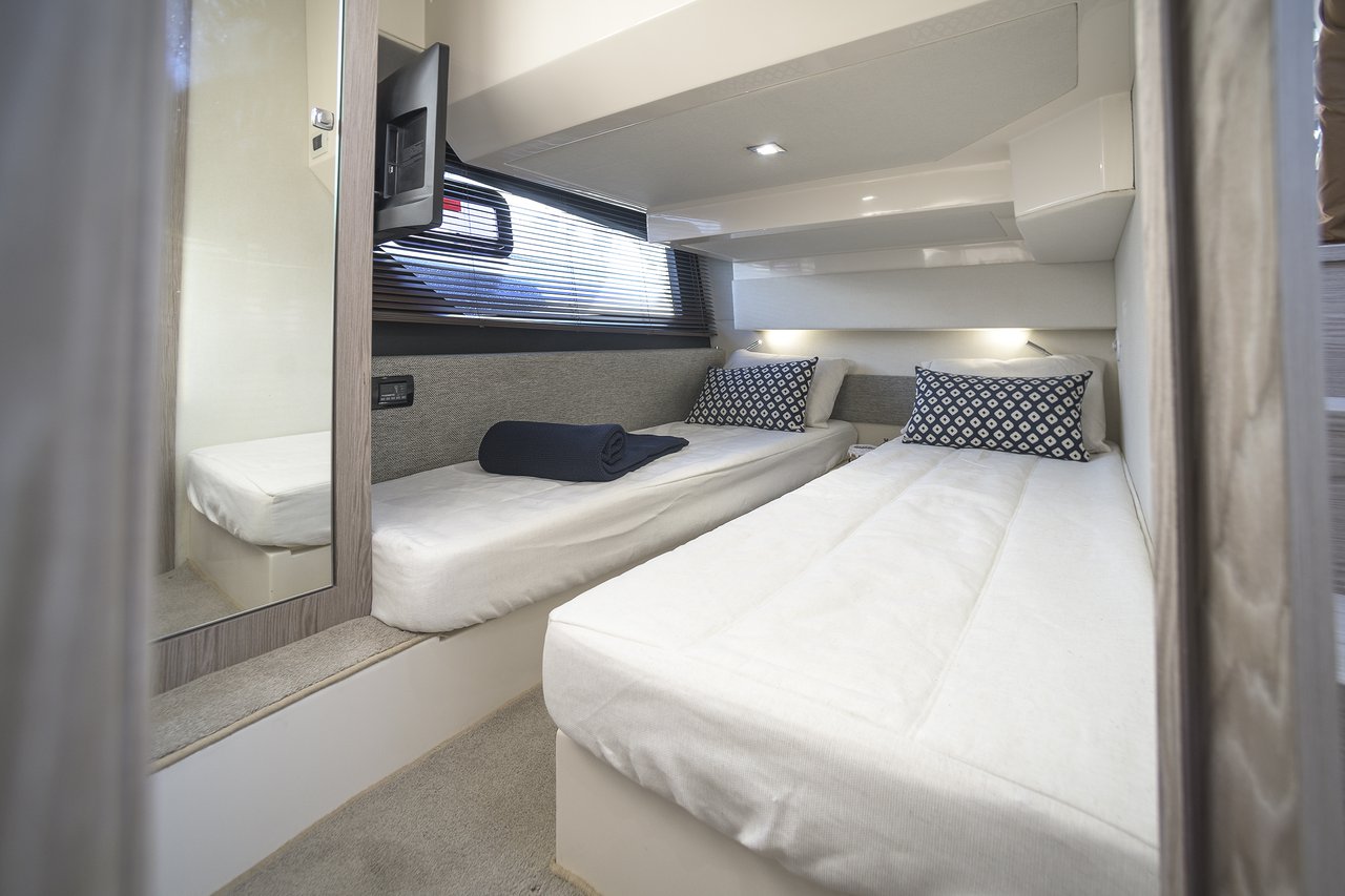 Sessa Fly 42 - 2 cab. — photo 11