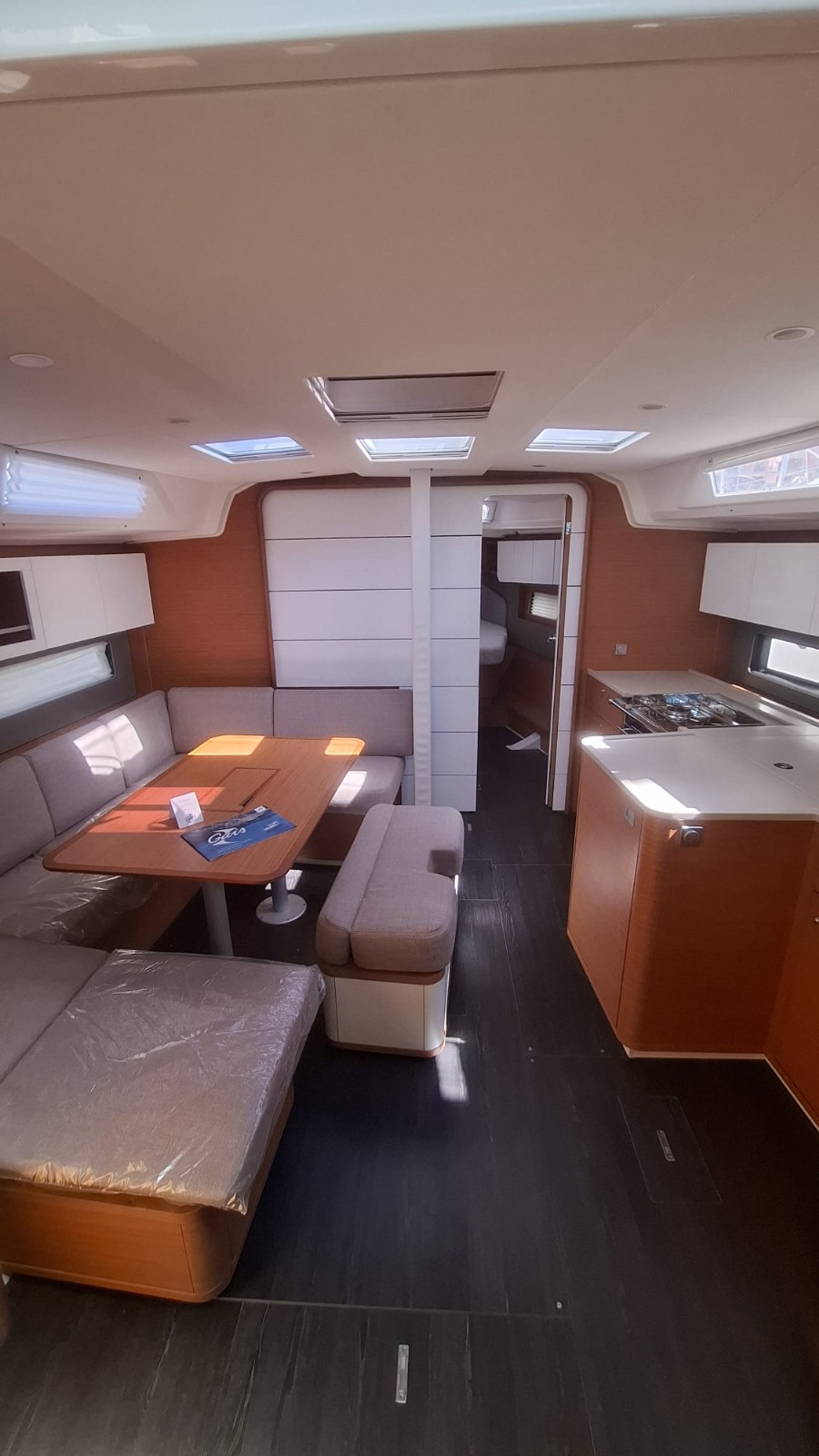 Dufour 41 - 3 cab. — photo 5