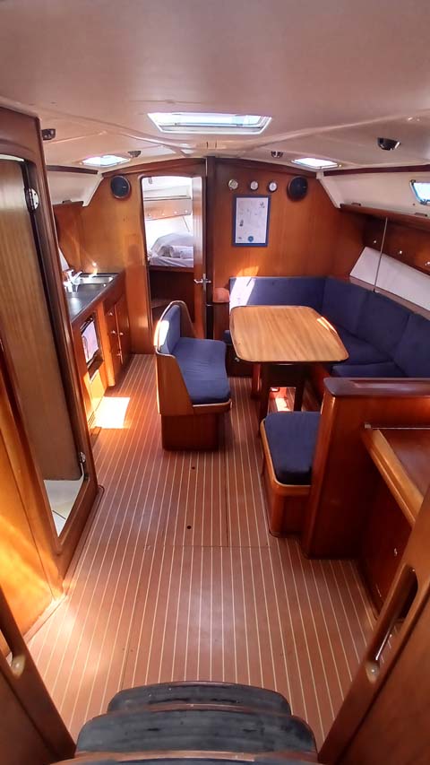 Bavaria 41 — photo 4