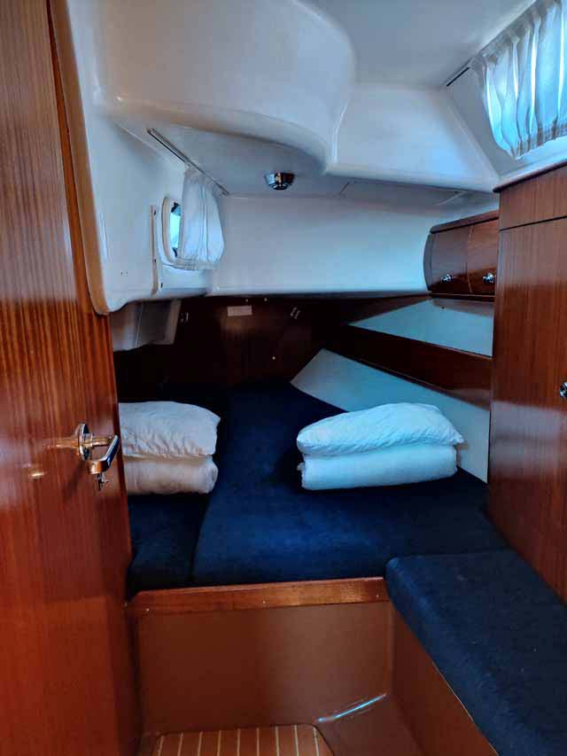 Bavaria 41 — photo 11